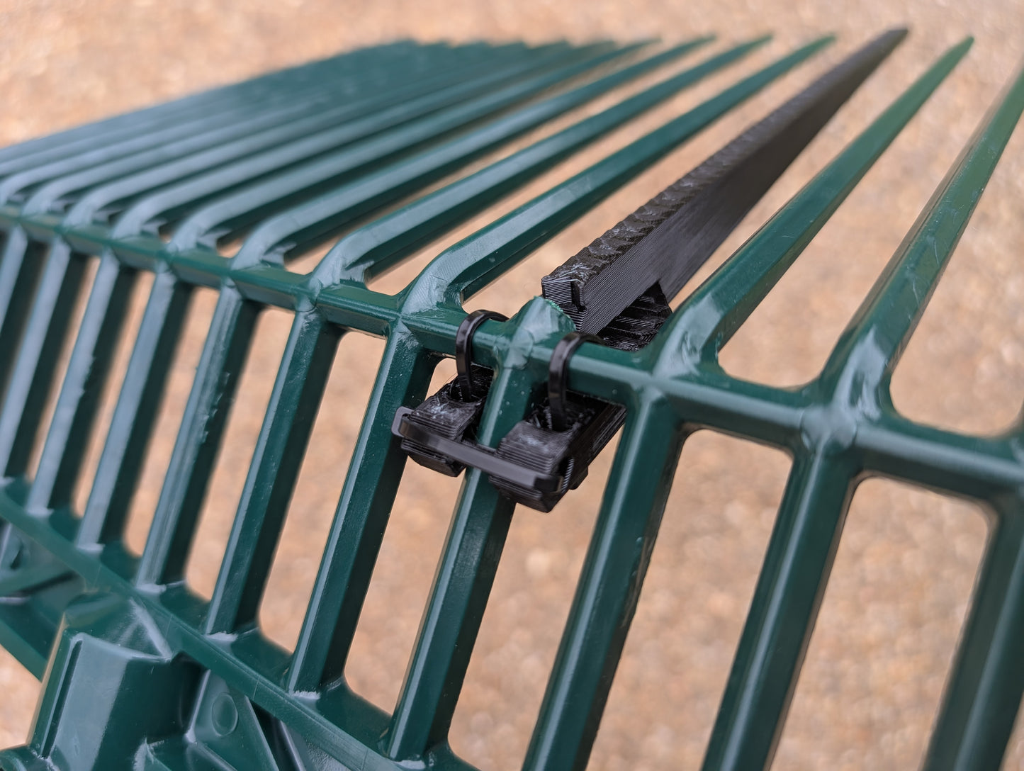 Manure Fork Replacement Tine for Durafork and Fortiflex - Single Tine