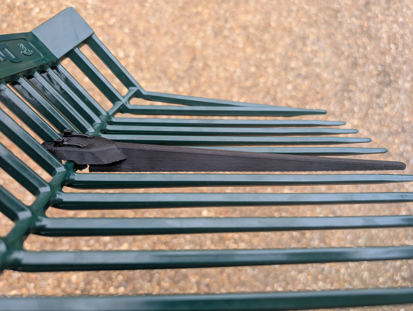 Manure Fork Replacement Tine for Durafork and Fortiflex - Single Tine