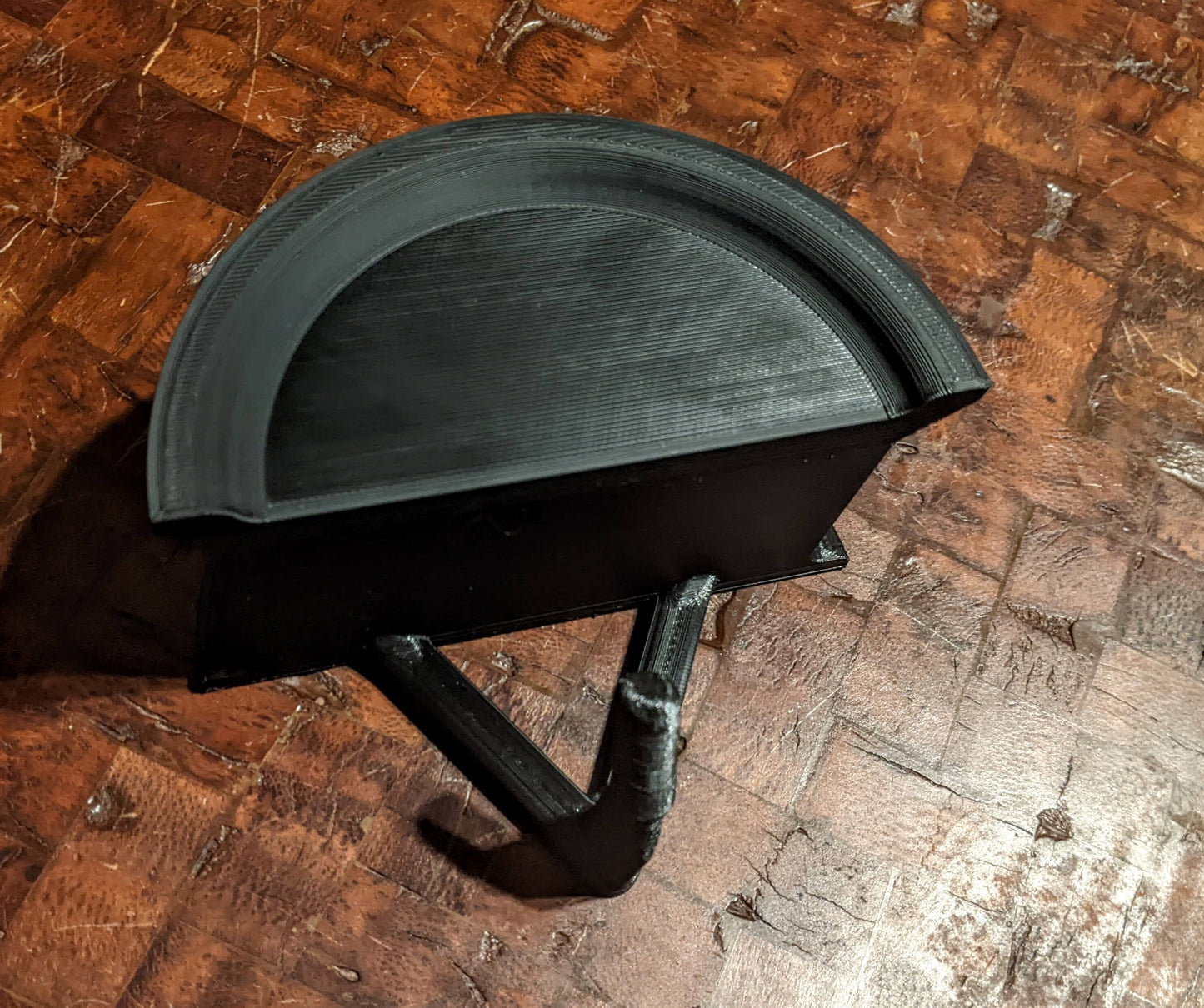 black wall mount bridle holder
