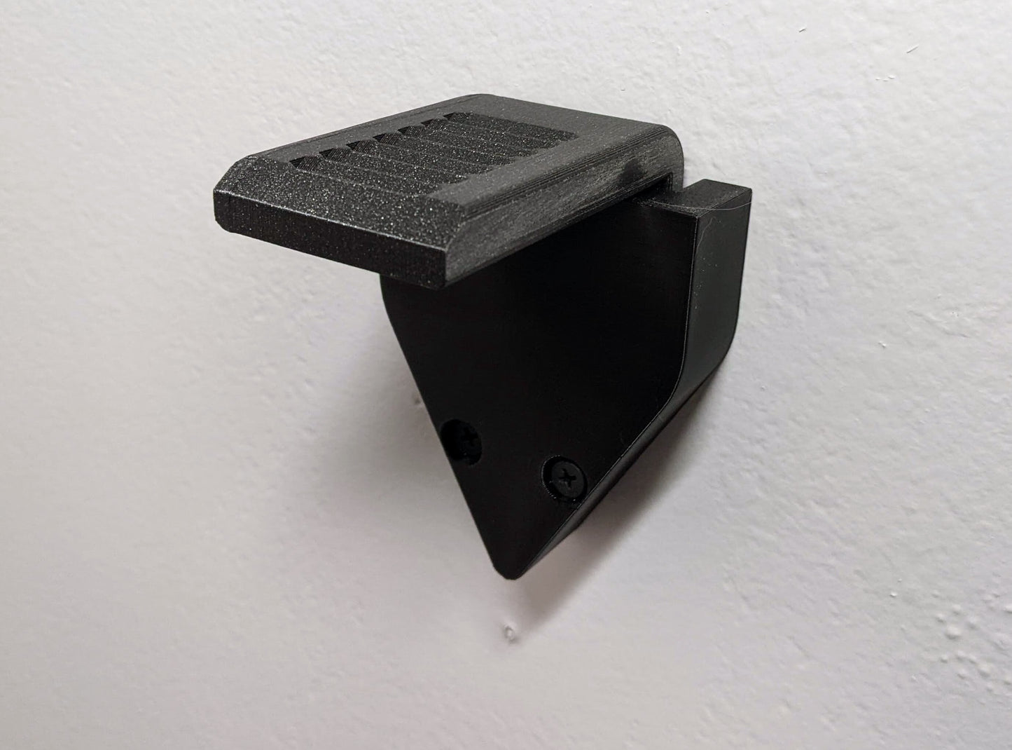 Simple Wall Mount for Hanging Adjustable Bridle Holders